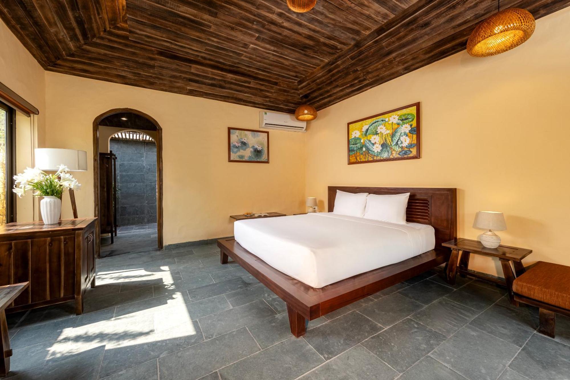 Scenic Mountain Homestay Ninh Binh